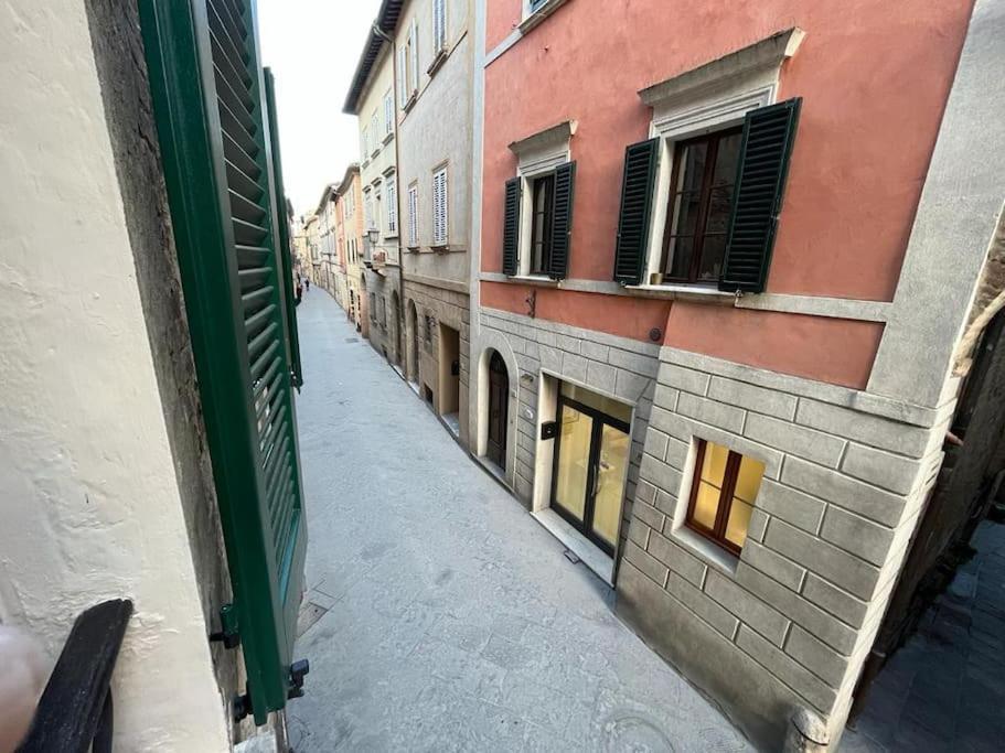 A Due Passi Da Piazza Grande Montepulciano Exterior photo